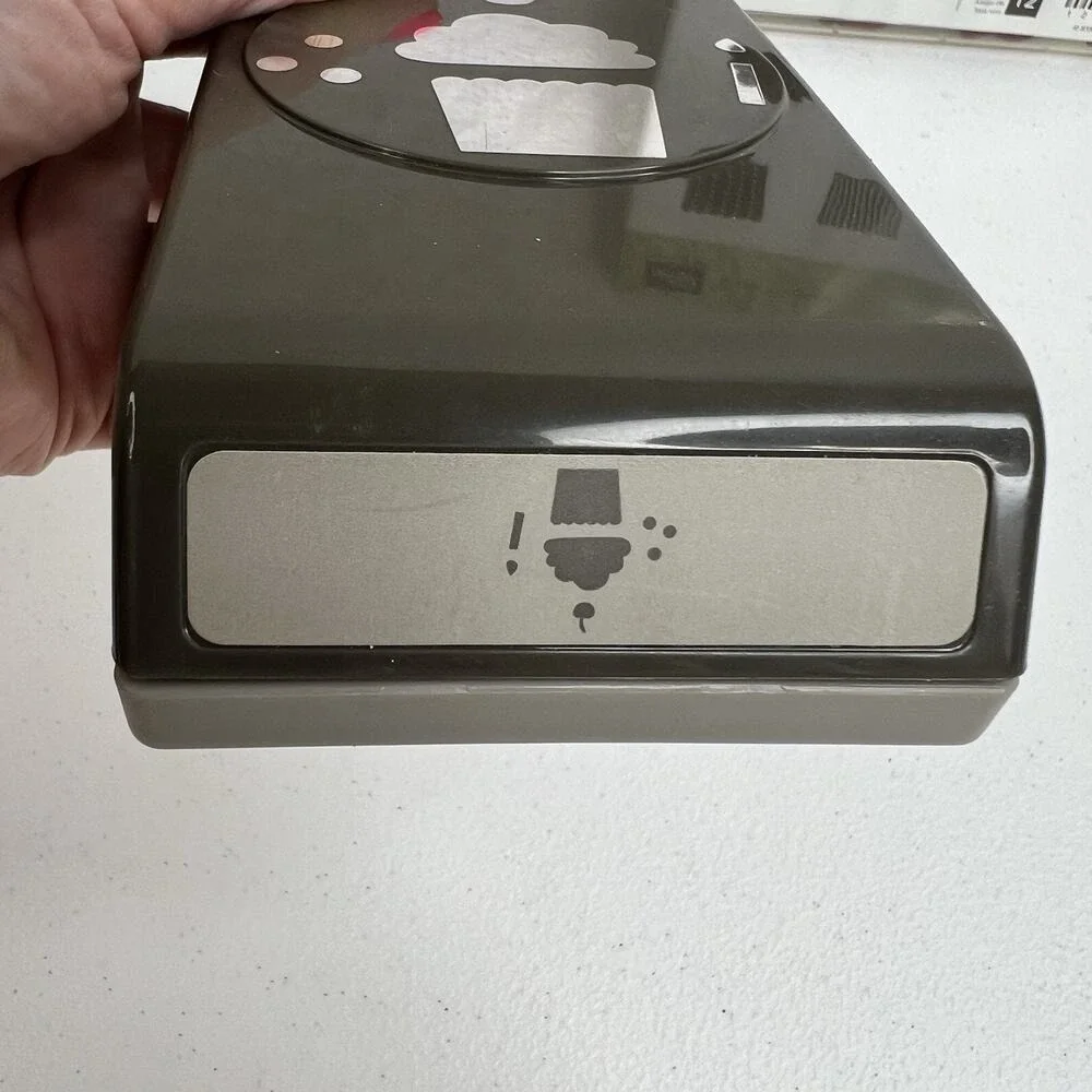Stampin‎ Up Create A Cupcake Coordinating Punch Retired XL Party Celebrate